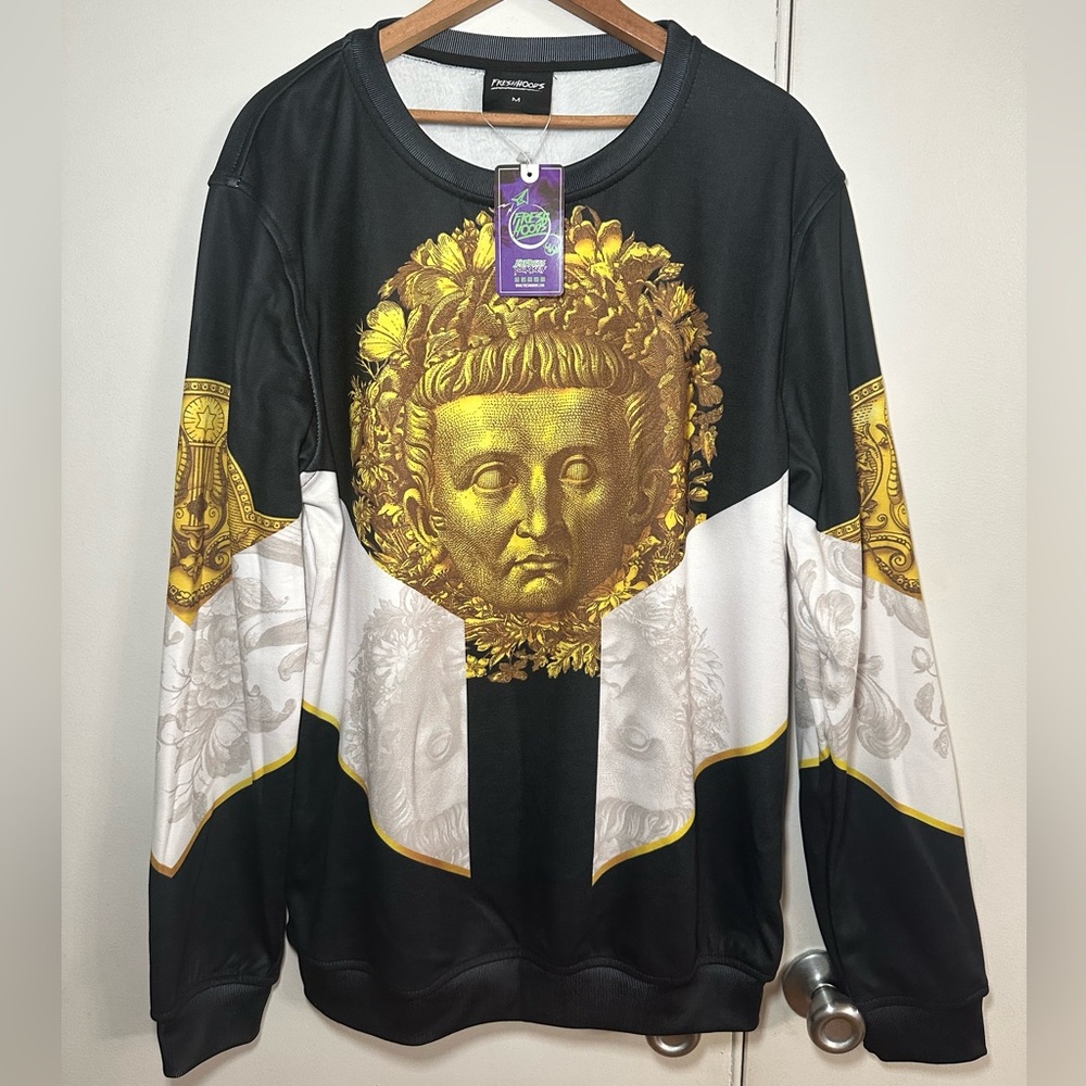 Men’s casual sweater made by fresh hoods.